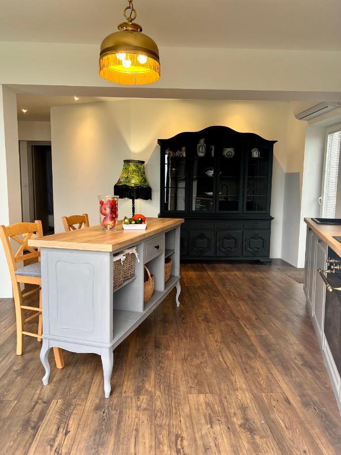 Apartment Nave Ičići Εξωτερικό φωτογραφία
