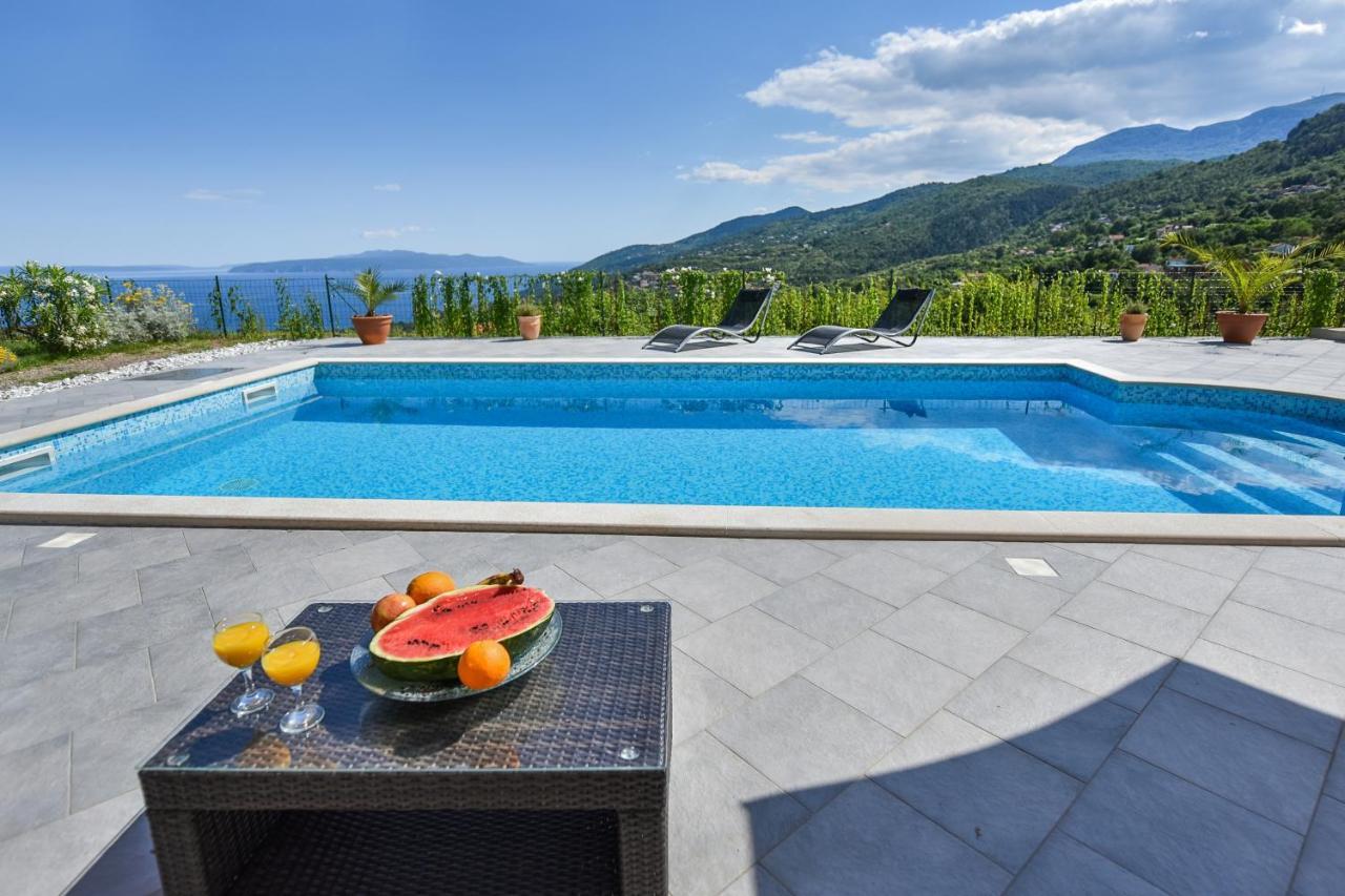 Apartment Nave Ičići Εξωτερικό φωτογραφία